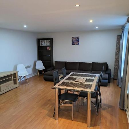 Modern 2 Bed Apartment With Stunning Seaside View EDI Eksteriør bilde
