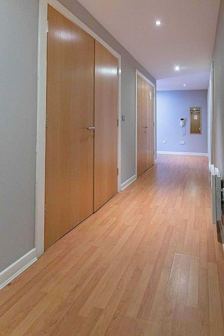 Modern 2 Bed Apartment With Stunning Seaside View EDI Eksteriør bilde